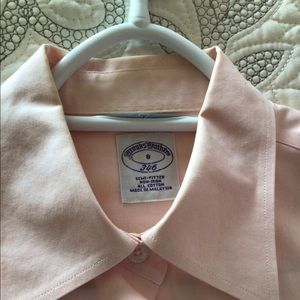 Brooks Brothers Long sleeve shirt. Size 8.